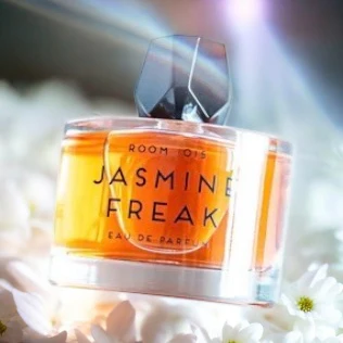 Room 1015 Jasmine Freak - Image 2